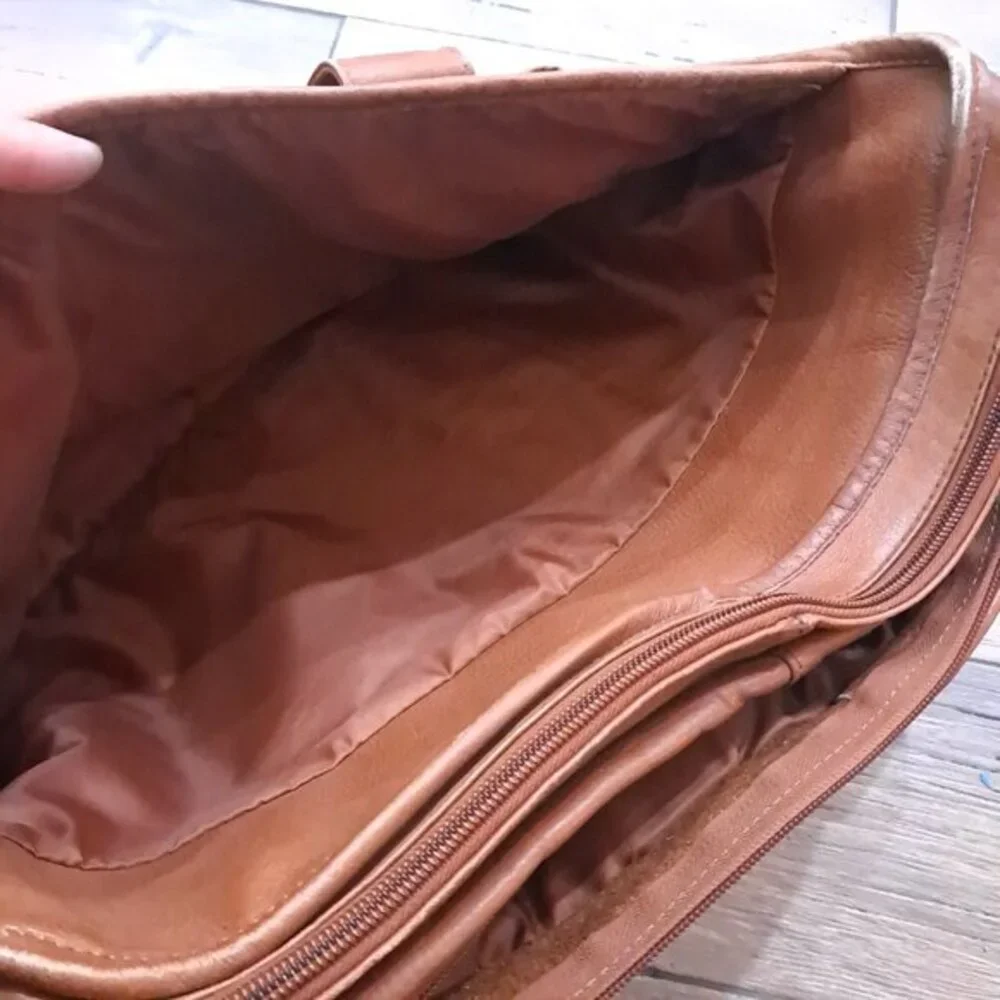 EKA Leather Briefcase Crossbody Laptop Document‎ Case camel brown tan Vintage